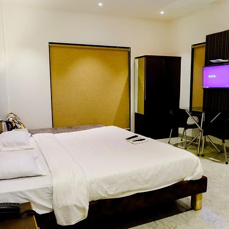 Sanidhya Beach Resort Alibaug Εξωτερικό φωτογραφία