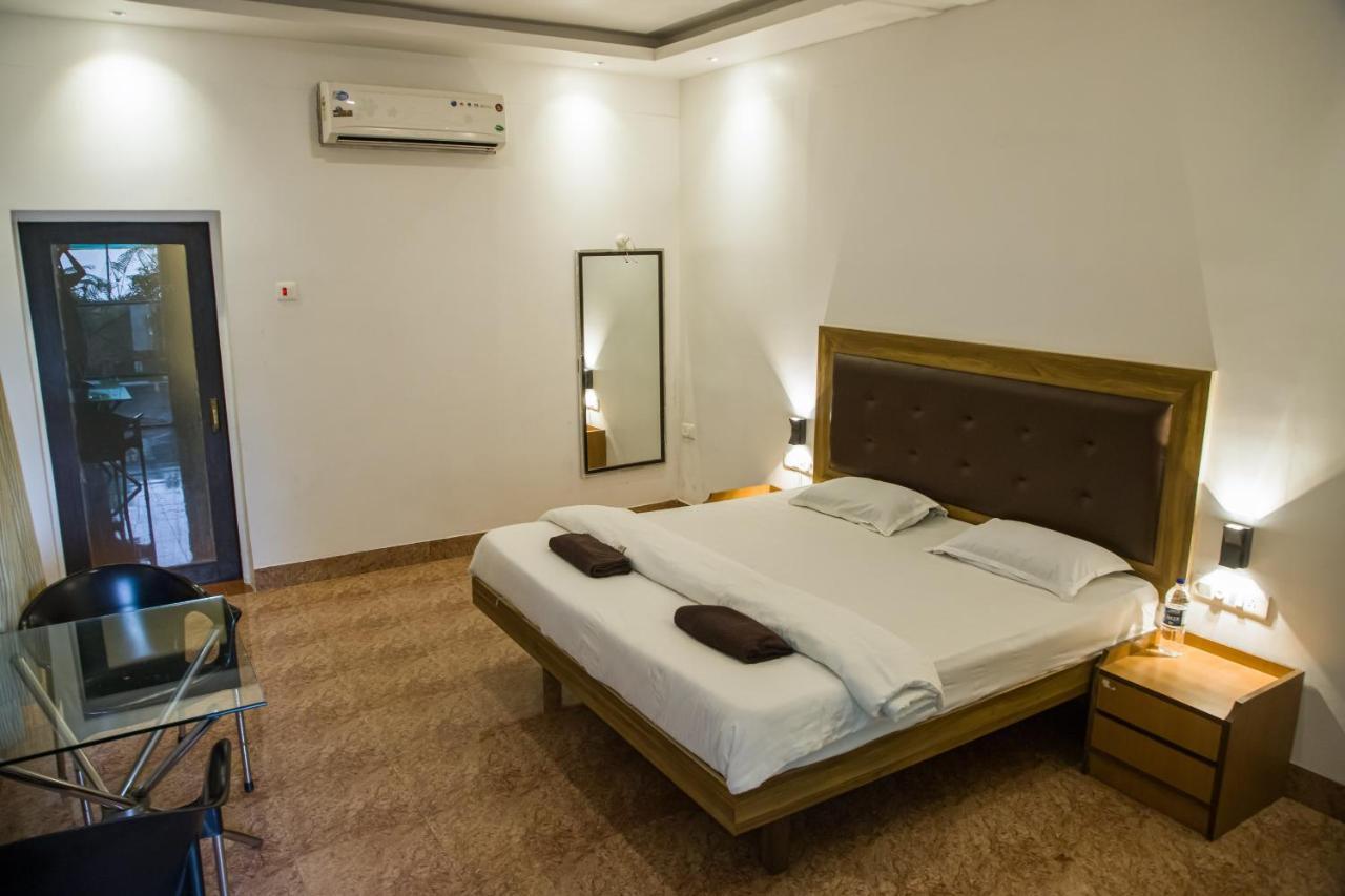 Sanidhya Beach Resort Alibaug Εξωτερικό φωτογραφία