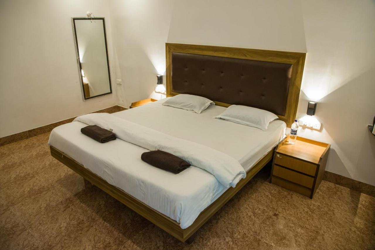 Sanidhya Beach Resort Alibaug Εξωτερικό φωτογραφία