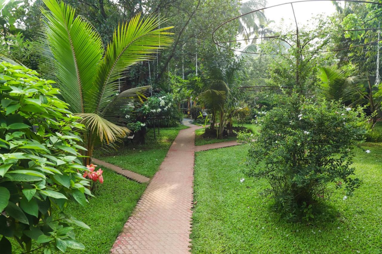 Sanidhya Beach Resort Alibaug Εξωτερικό φωτογραφία