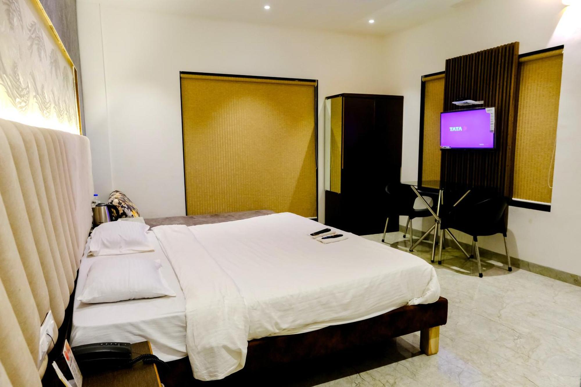 Sanidhya Beach Resort Alibaug Εξωτερικό φωτογραφία