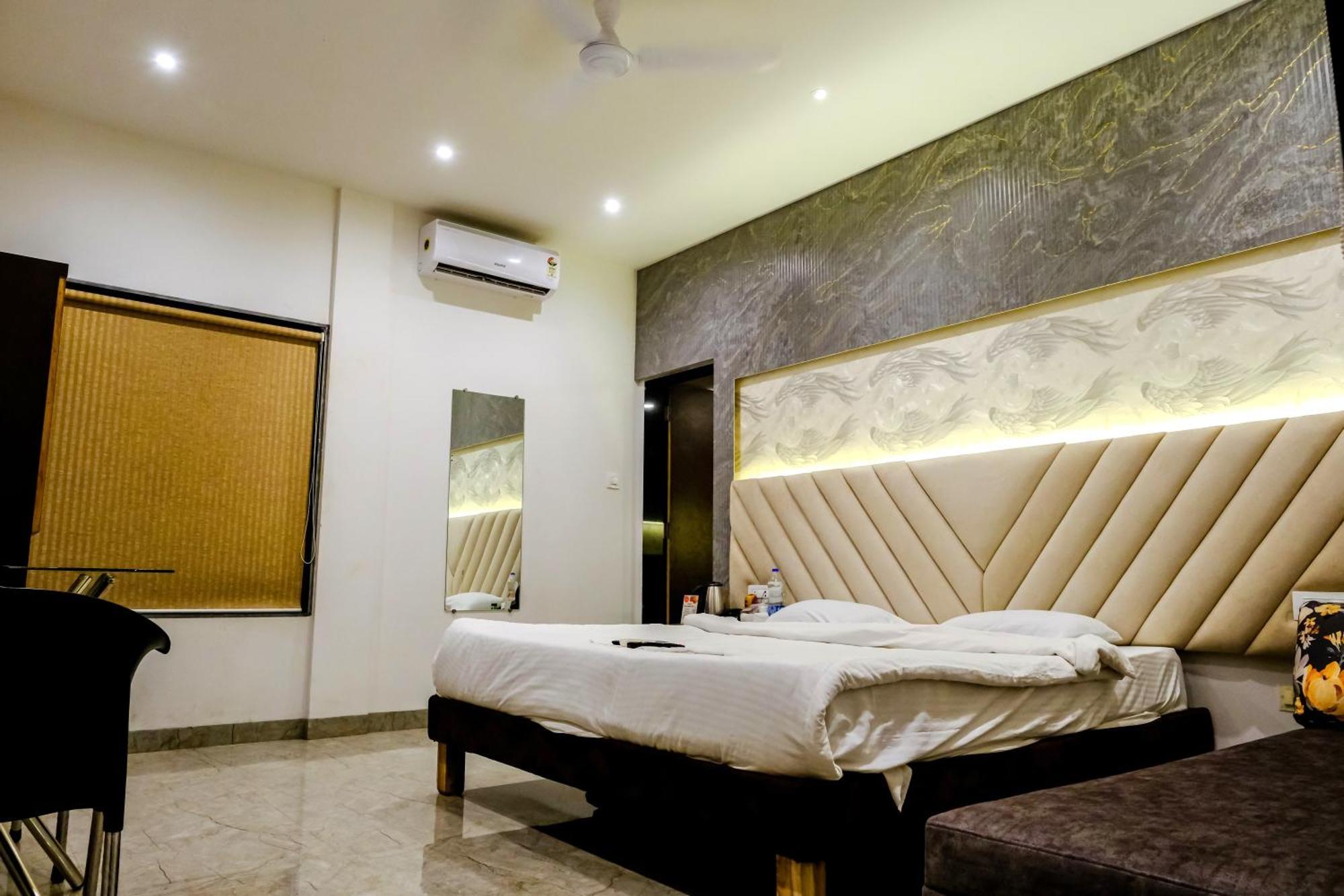 Sanidhya Beach Resort Alibaug Εξωτερικό φωτογραφία